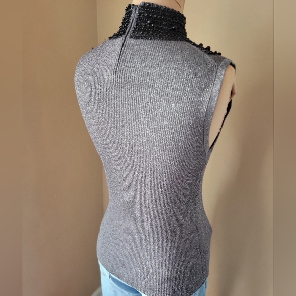 Grace Elements Smal Gray Metallic Beaded Mock Neck Sleeveless Silk Blend Sweater - Picture 6 of 9